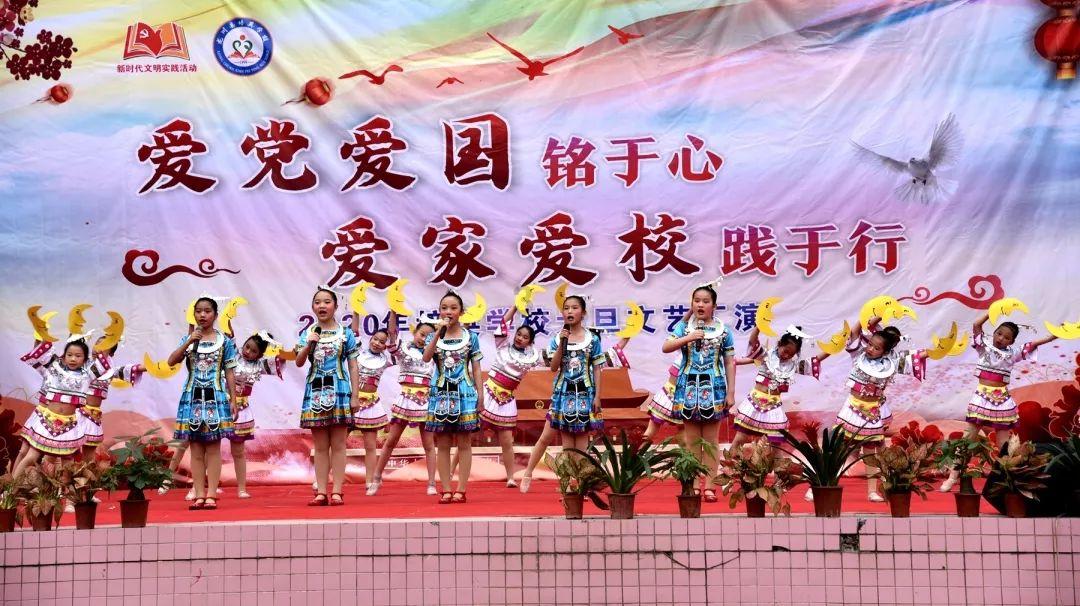 女生说回复的慢要怎么调侃